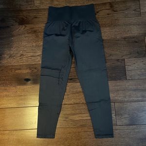 Fabletics Gray Leggings